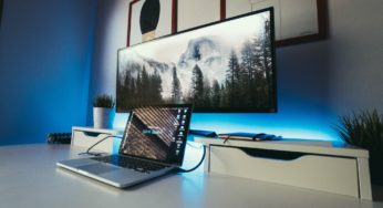 Laptop on battery or power supply?