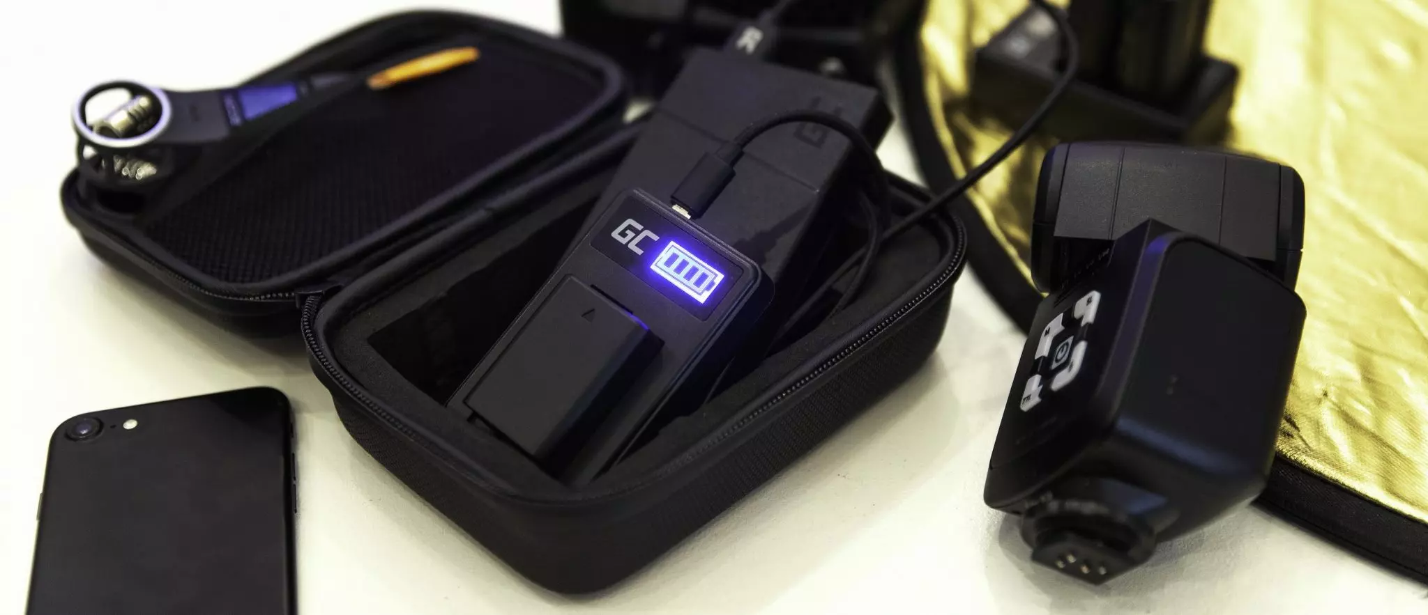Photographers spring tidiness - we check the batteries and chargers