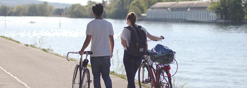 Electronics on a bike - what gadgets to take on a bicycle journey?
