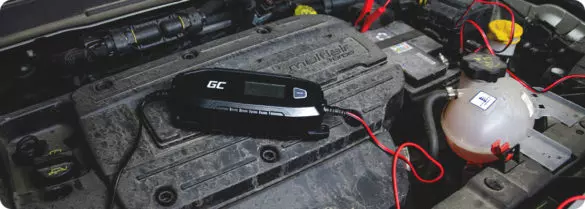 How to connect a charger to a car battery?
