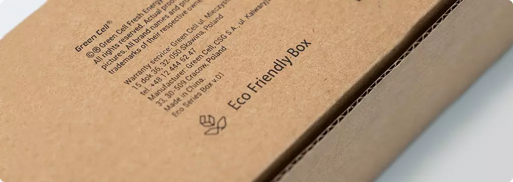 Laptop batteries and power supplies in eco-boxes