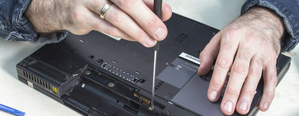 When do you replace your laptop battery? 3 ways in which you device alarms you